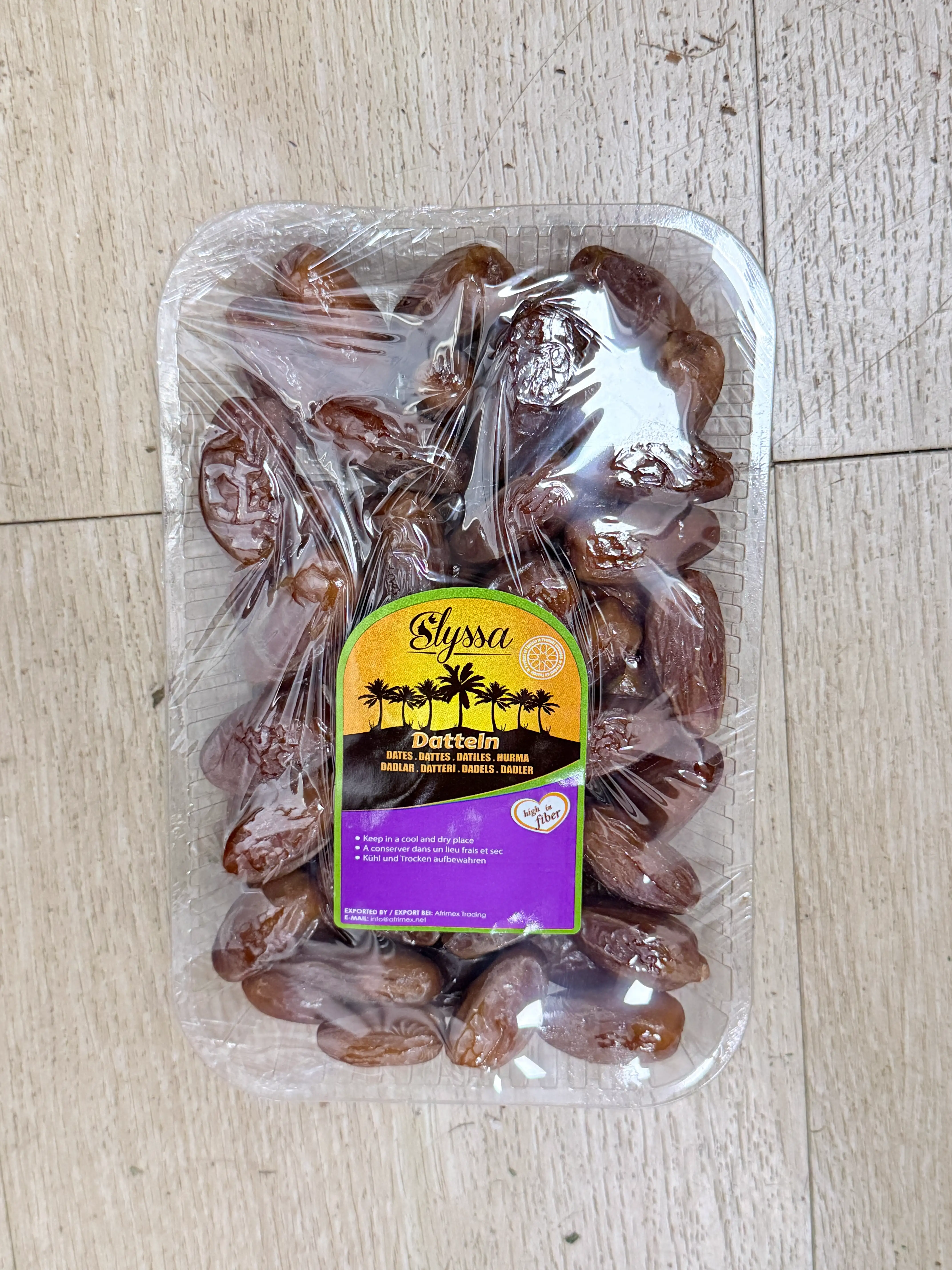 Elyssa Tunisian Dates
